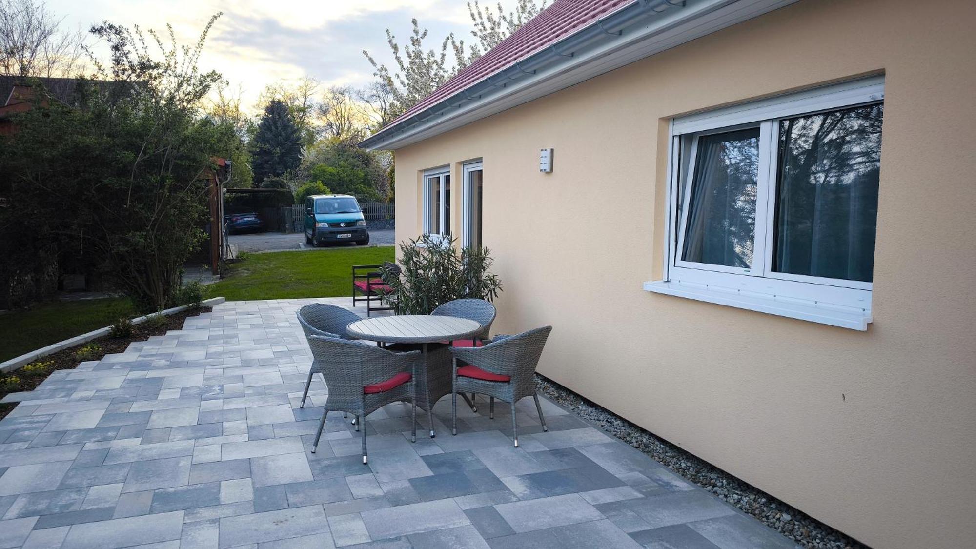Pension Am Kirschberg Bannewitz Exterior photo
